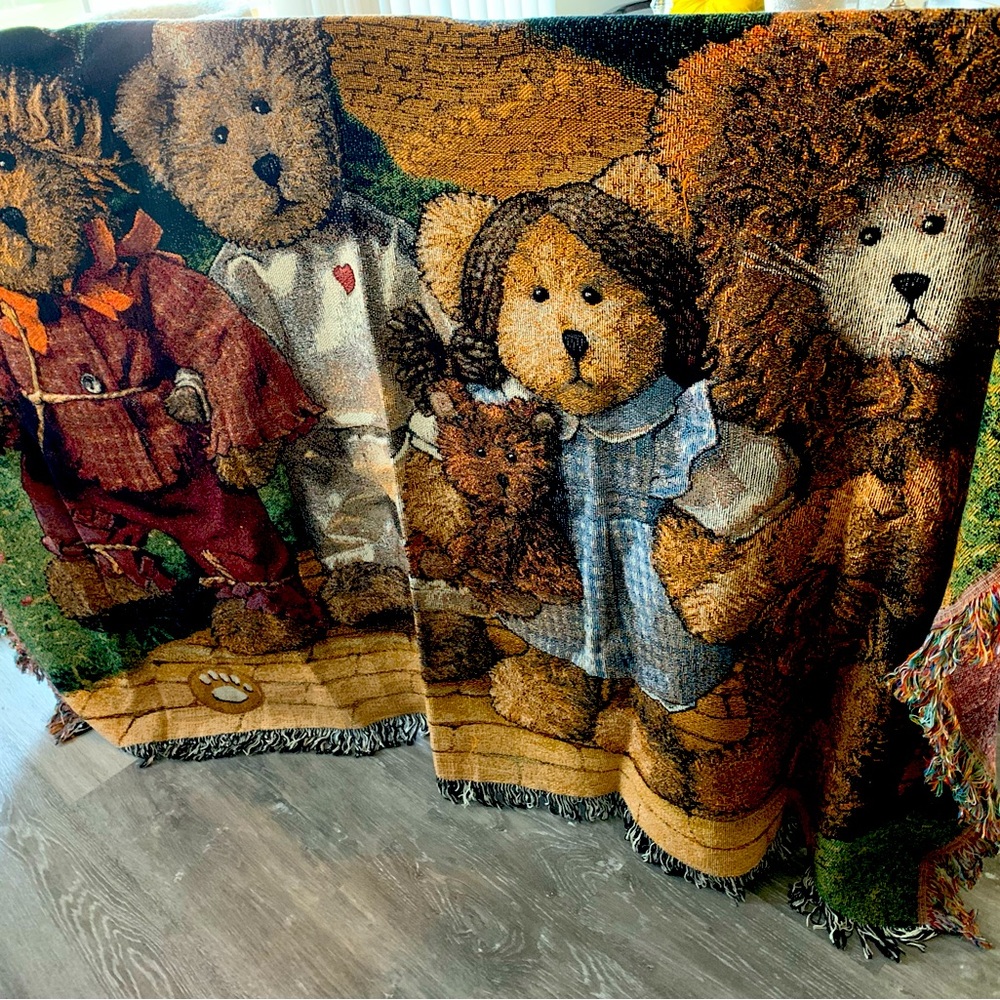 Boyd’s Bear and Friends Wizard of Oz Afghan